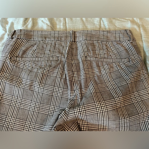 Old Navy High-Waisted Skinny Pixie Ankle Pants, 12 Tall - Picture 8 of 9